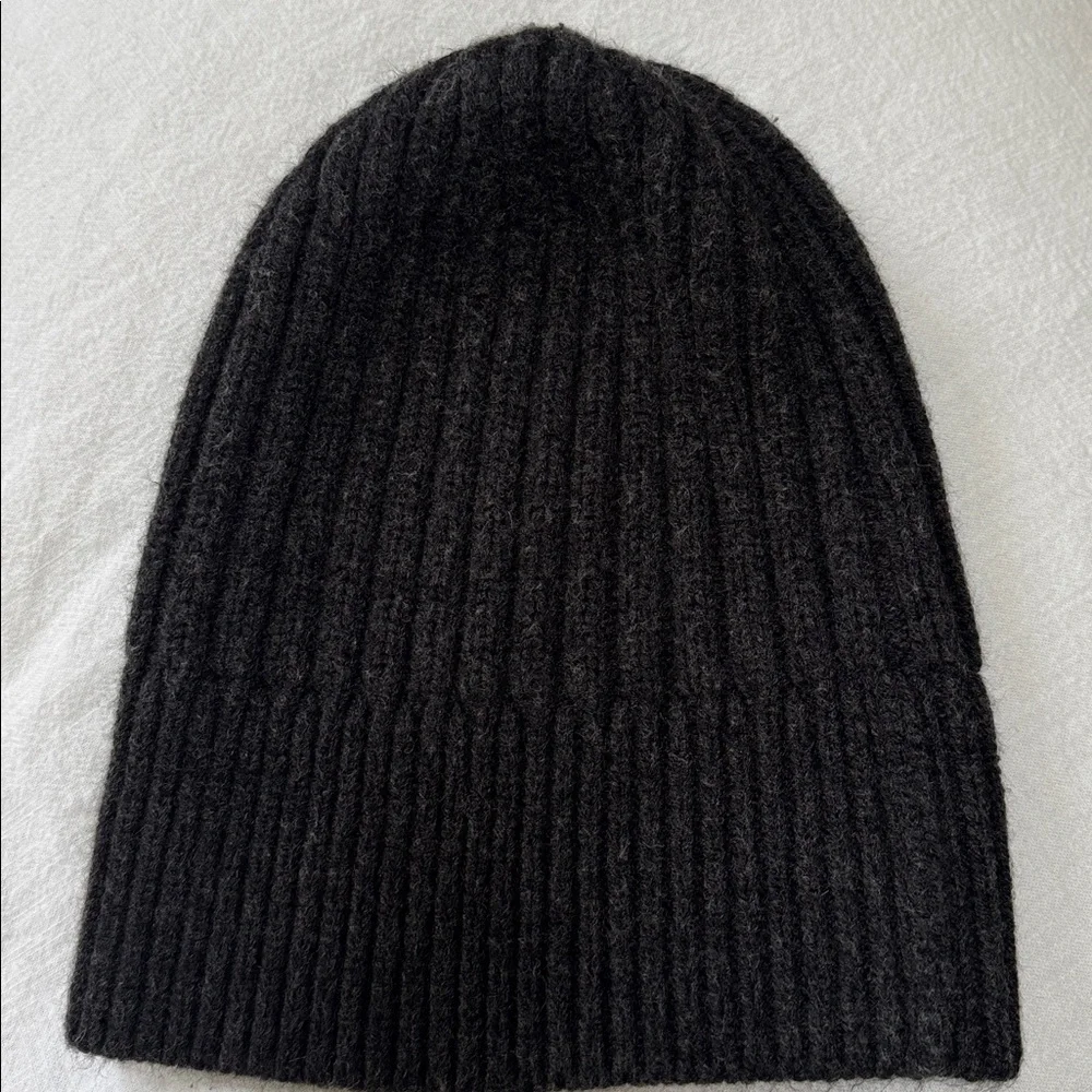 UNIQLO HEATTECH RIBBED BEANIE Wool Blend DARK GRAY 478303 +BONUS HAT NAVY UNISEX